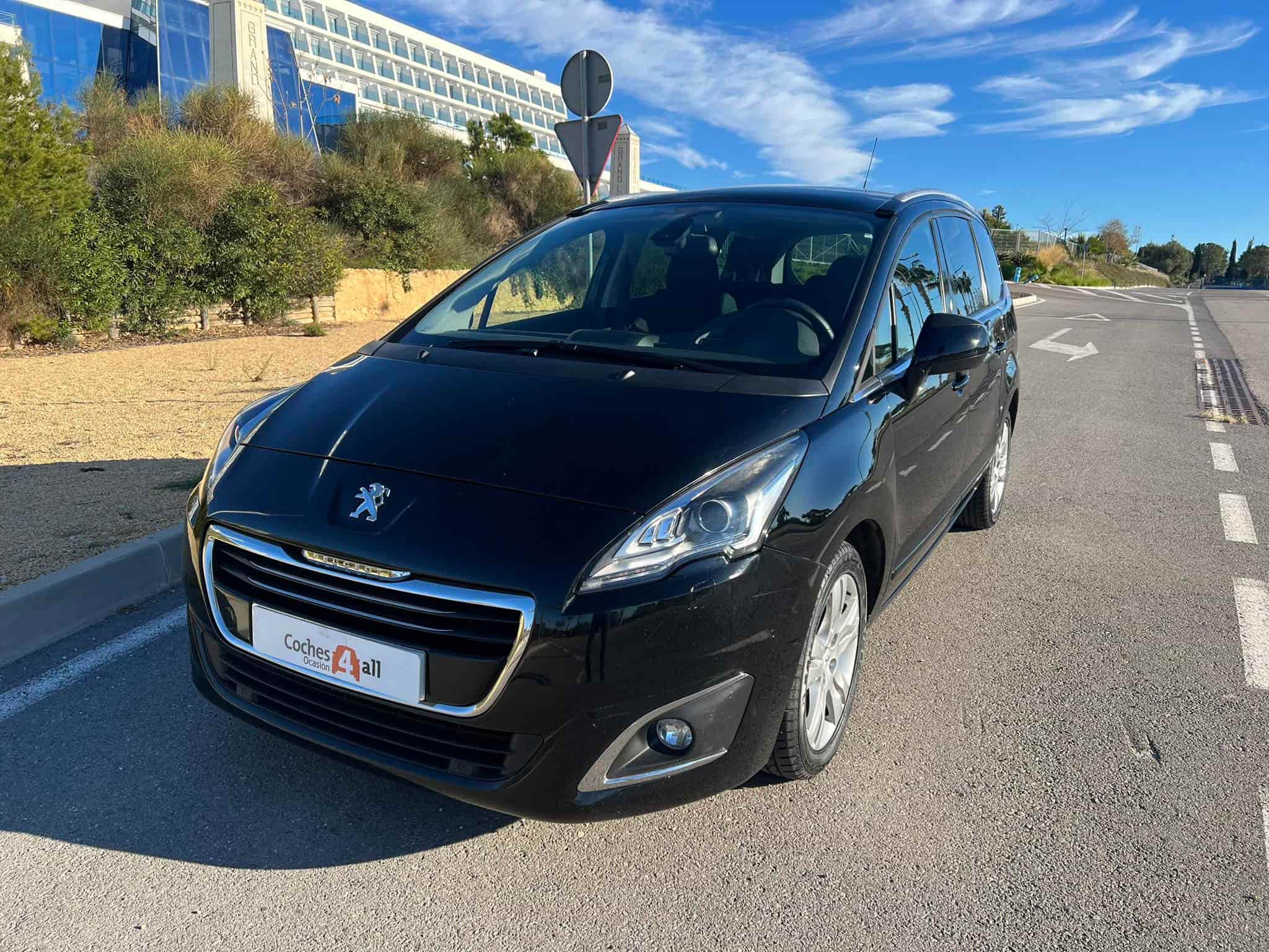 PEUGEOT 5008 2.0 HDI 150 HP ALLURE 7 SEATS
