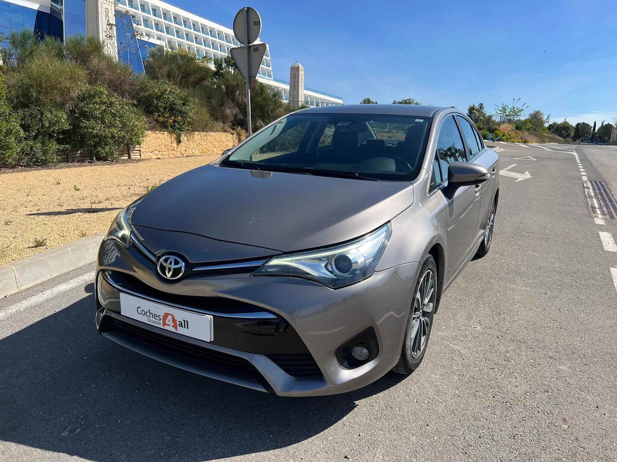 TOYOTA AVENSIS 2.0 150D ADVANCE 4D